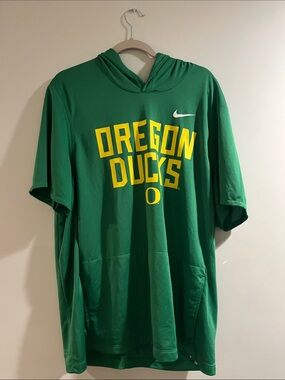 Nike Green Oregon Ducks Hooded Tee with Yellow Logo